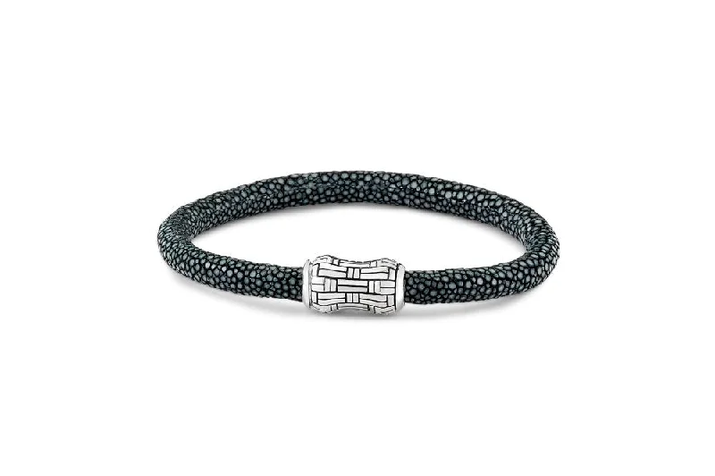 romantic charm bangles for women-Gilbanta Bracelet- Black Stingray