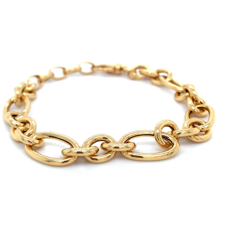 gold bangles for women-Golden Chunky Oval Link Bracelet