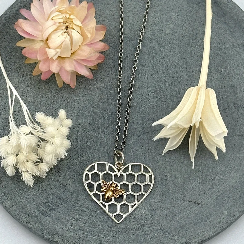 custom pendant necklaces for women-Bee on Heart Honeycomb Necklace