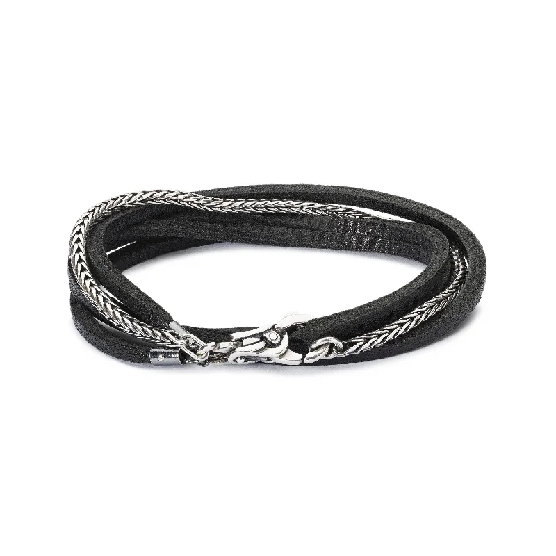 trendy statement bangles for women-Silver & Leather Bracelet