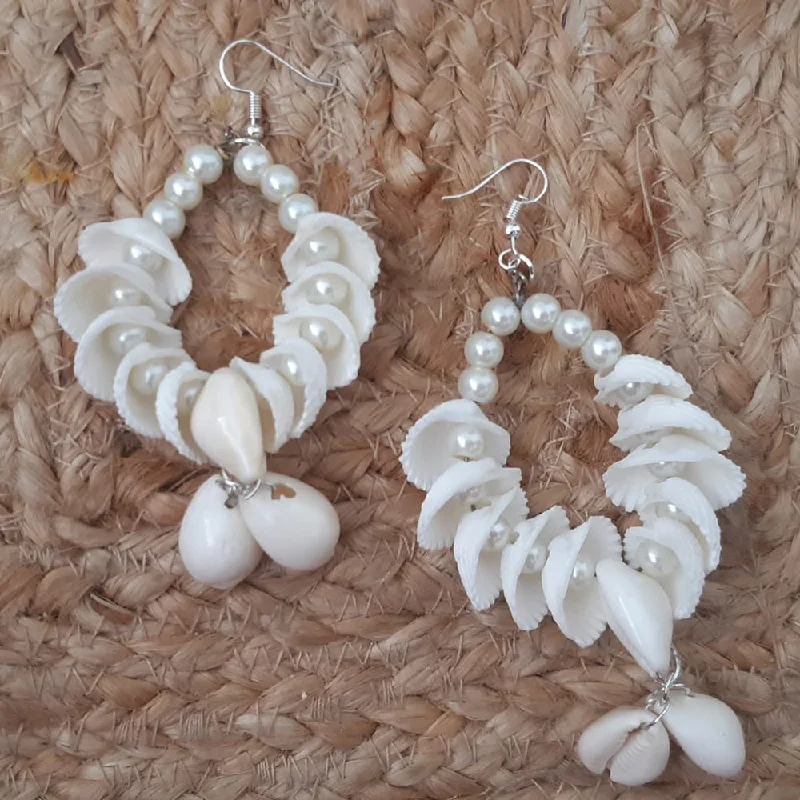 romantic earrings for women-Shrijicreation Handmade Shell Dangler Earrings