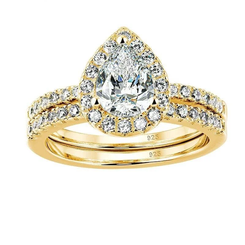 exquisite engagement rings-Pear Cut Created Diamond Wedding Ring Set