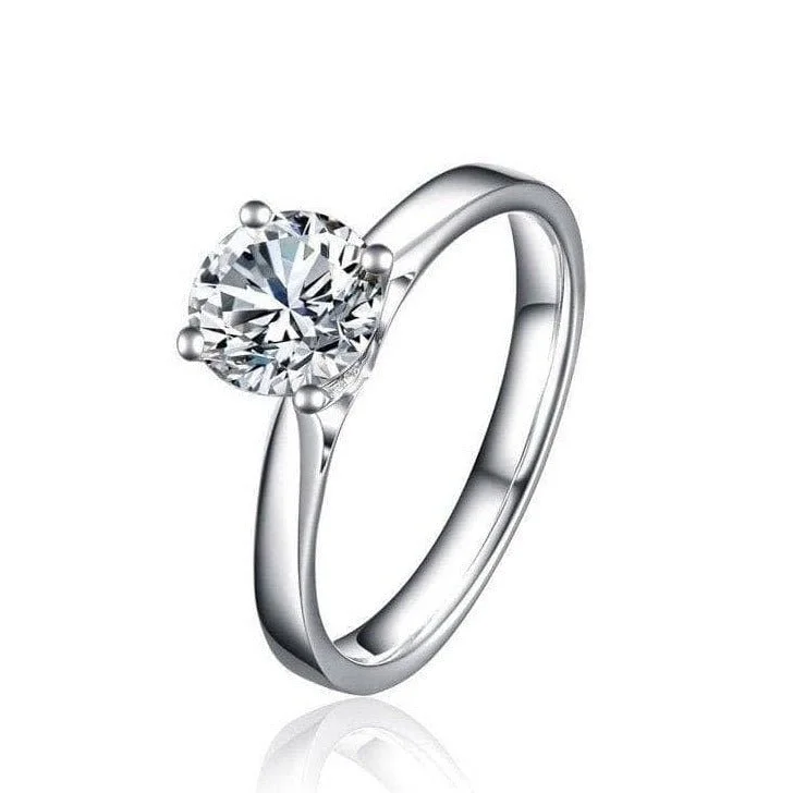 vintage-inspired engagement rings-Round-cut Diamond Ring Classic Four Prong Setting