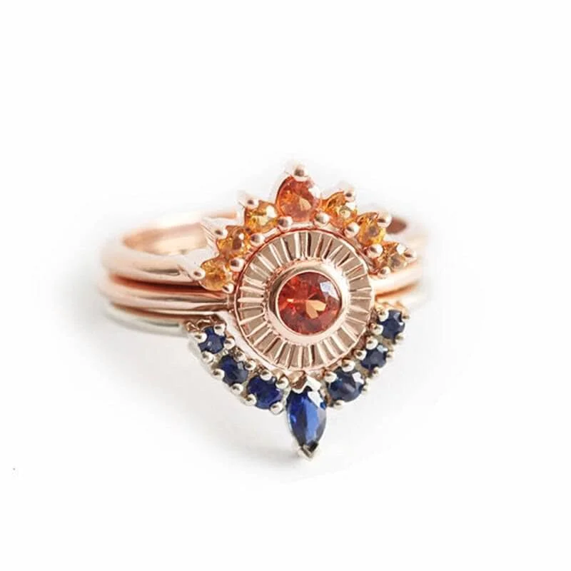 modern engagement rings-Retro Three-layer Diamond Sun and Flower Ring