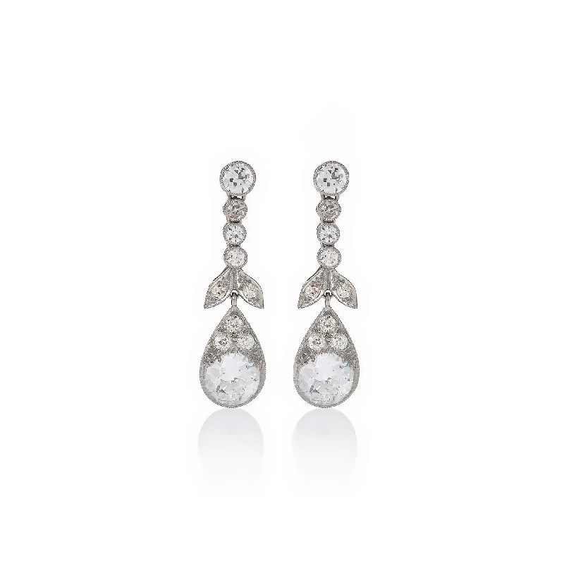 handmade earrings for women-Diamond Pendant Earrings