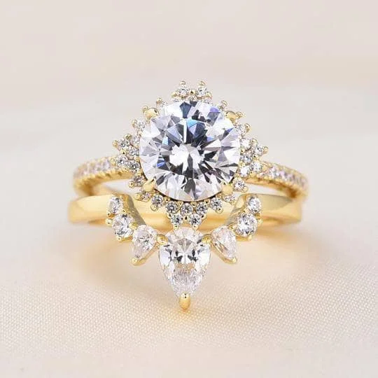 cushion cut diamond engagement rings-Yellow Gold Flower Halo Design Round Cut Wedding Set